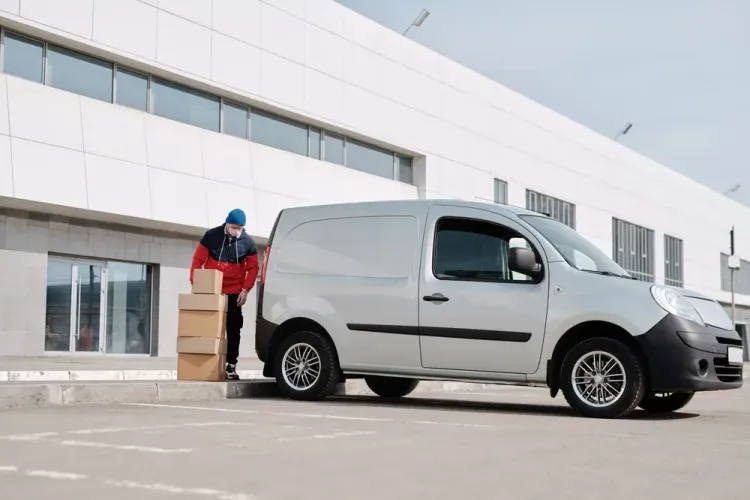 Courier delivering a parcel